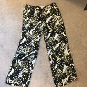 Black white and yellow, polyester pineapple pants!